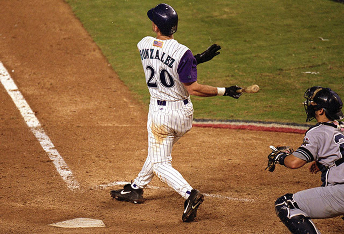 luis-gonzalez-diamondbacks.jpg